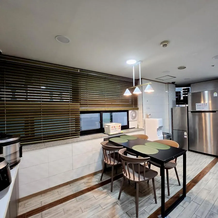 Shim Stay Goyang Hostel