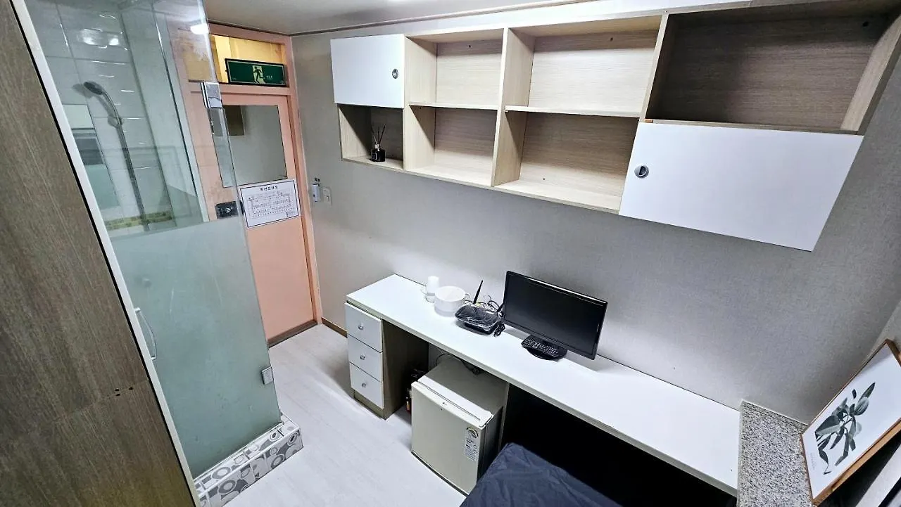 Shim Stay Goyang Hostel